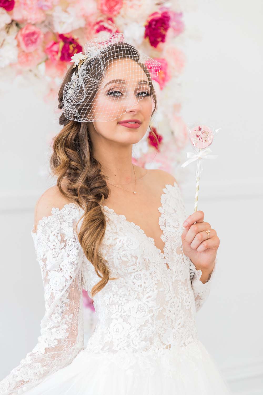 The Prettiest Romantic Pink Wedding Inspiration - bride and lollipop