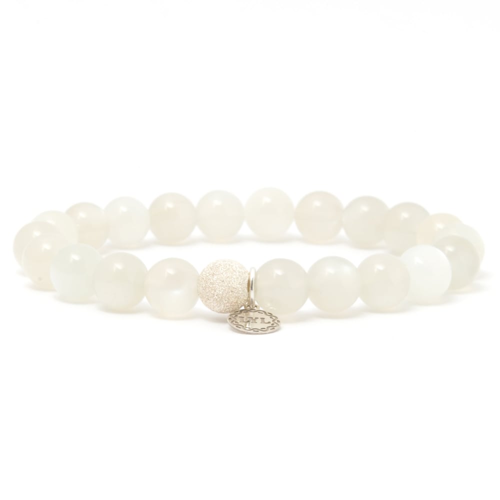 These Are The Gemstones You Need For Your Wedding Day - Moonstone Bracelet