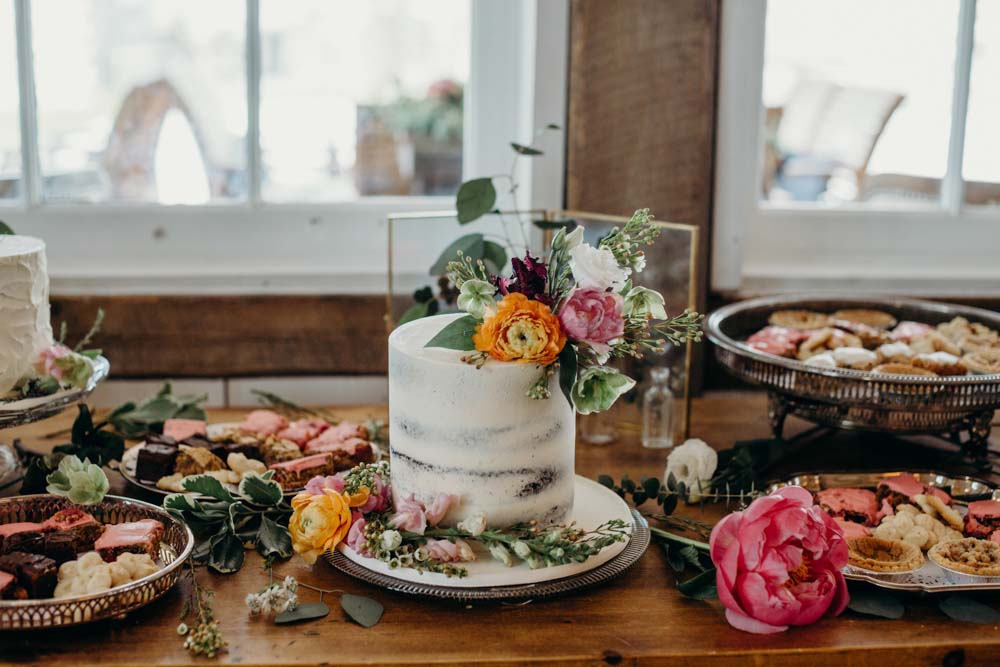 A Rustic-Chic Farm Wedding Outside Of Ottawa - cake