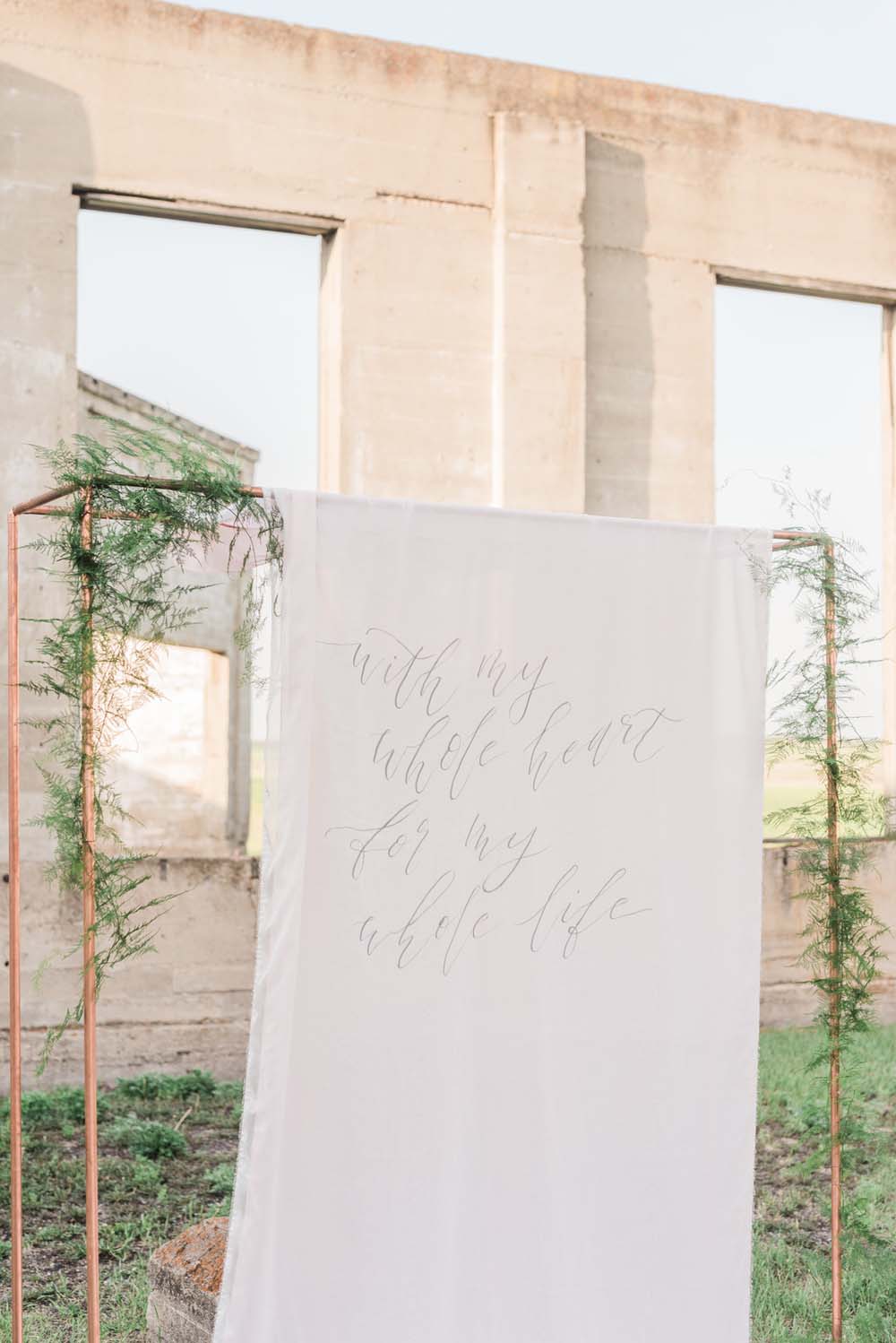 A Romantic Themed Shoot Inspired by Ruins - Aisle