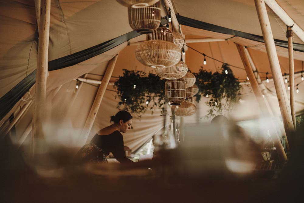 A Scandinavian-Inspired Wedding in British Columbia - Lantern