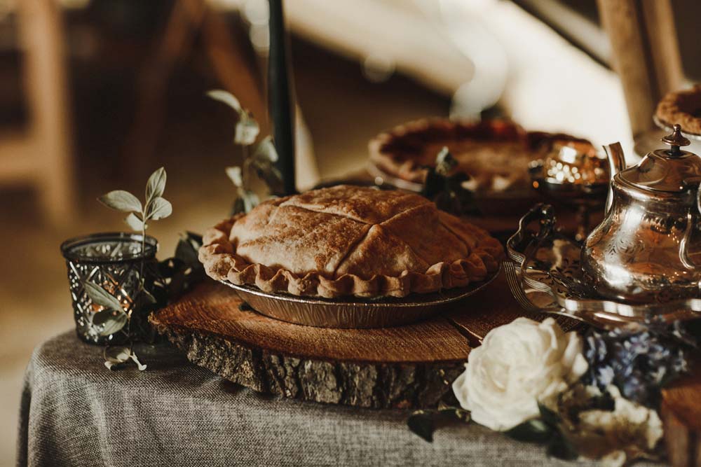 A Scandinavian-Inspired Wedding in British Columbia - Pie