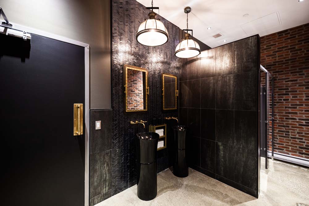 This Toronto Company Creates Customizable Event Spaces - Bathroom