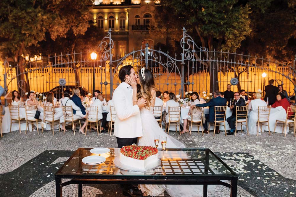 A White, Elegant Wedding in Lisbon, Portugal