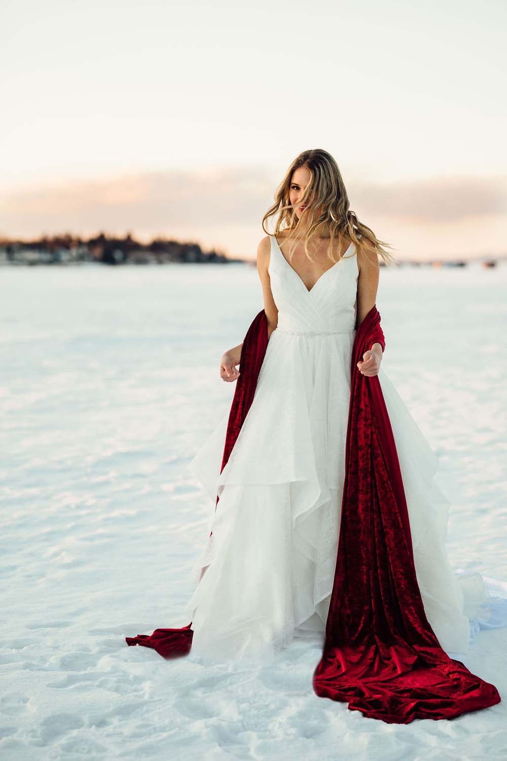 Stunning Inspiration For A Romantic Winter Wedding