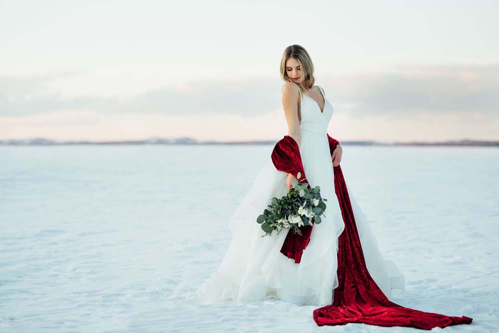 Stunning Inspiration For A Romantic Winter Wedding